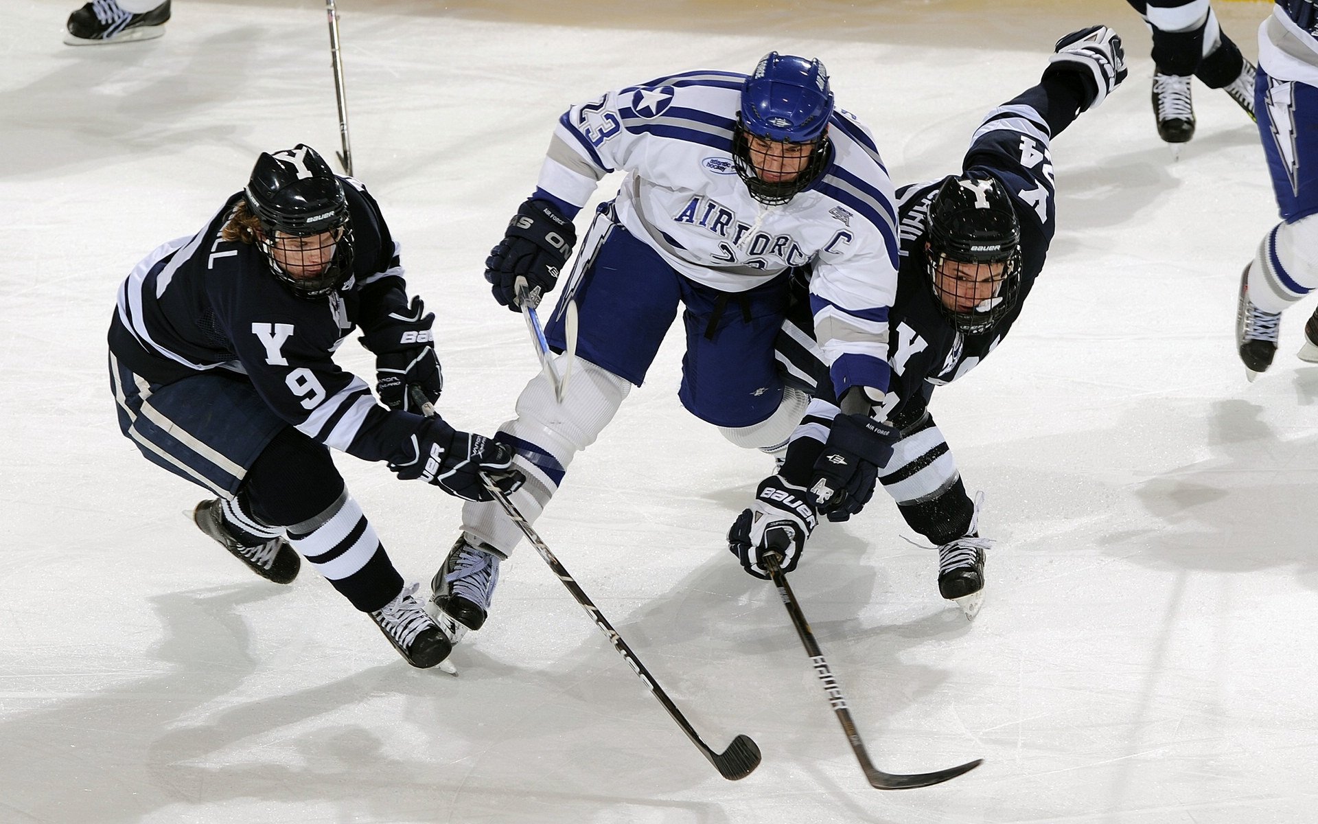 多名年轻选手崭露头角，展现潜力